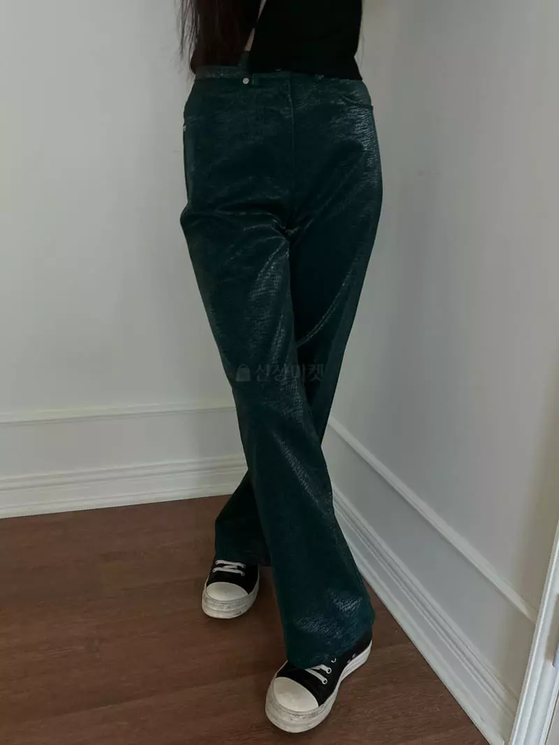 Project Wave - Korean Women Fashion - #momslook - Criker Velvet Pants - 4