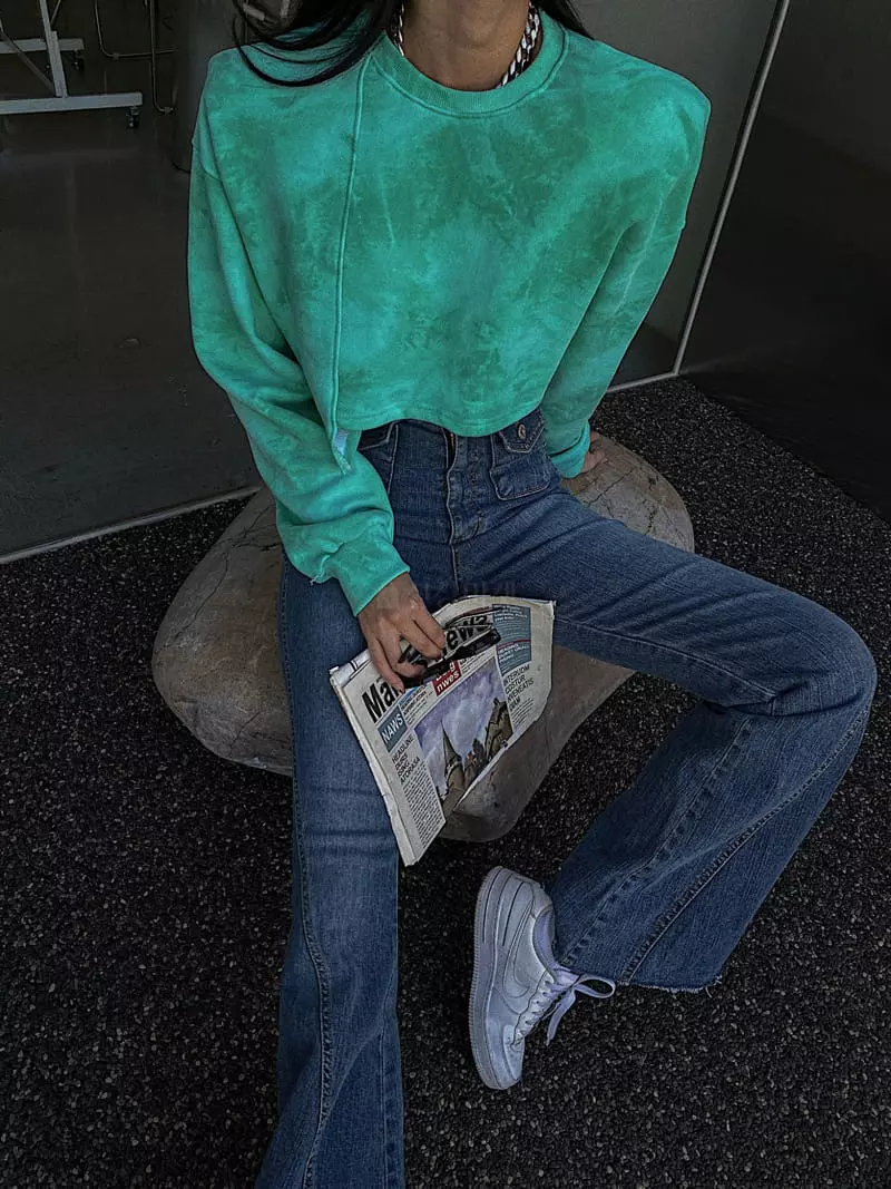 Rare Closet - Korean Women Fashion - #momslook - Tie Dye Crop Sweatshirt - 8