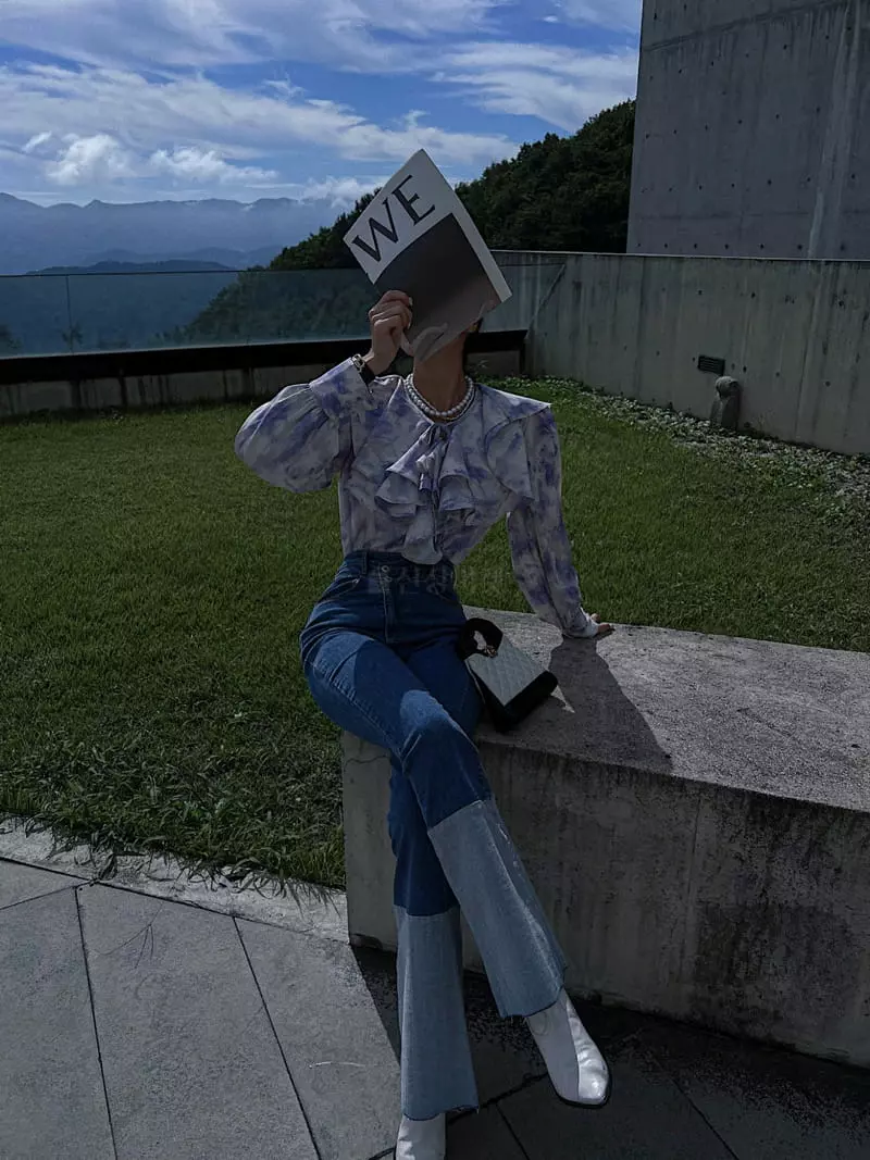 Rare Closet - Korean Women Fashion - #momslook - Chav Frill Blouse - 5