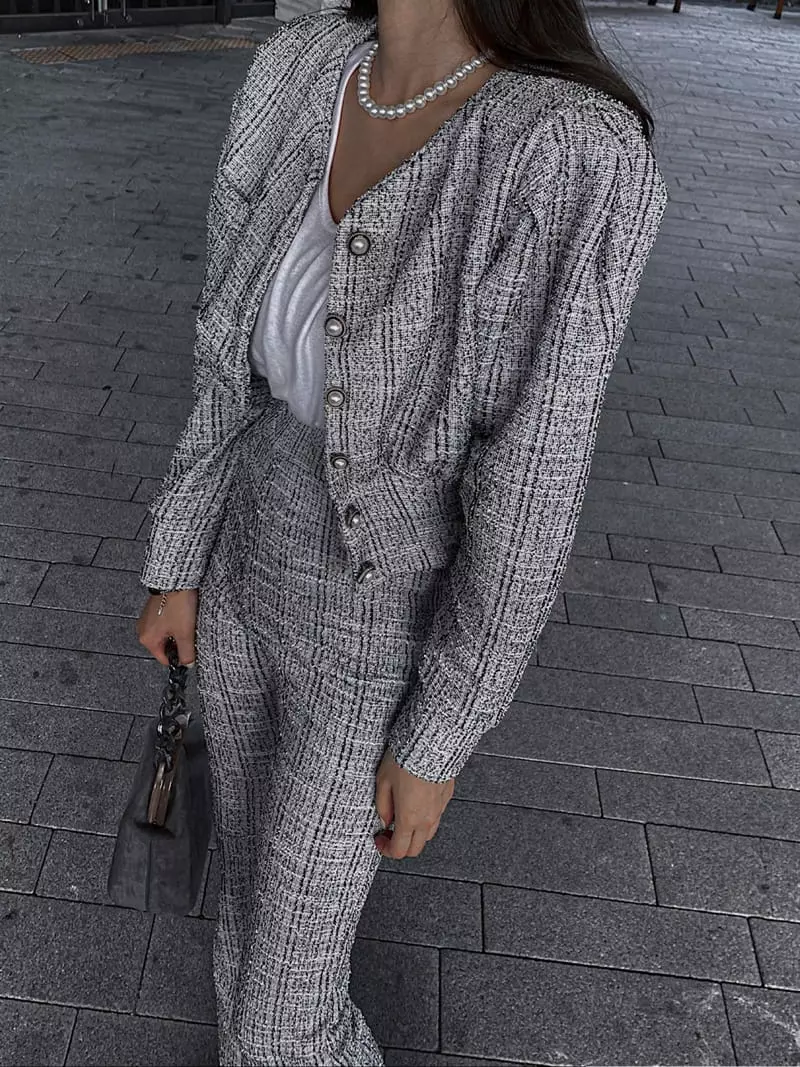 Rare Closet - Korean Women Fashion - #momslook - Shuev Twid Cardigan - 2