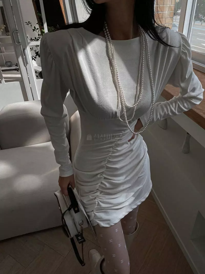 Rare Closet - Korean Women Fashion - #momslook - Glem Shirring One-piece - 2