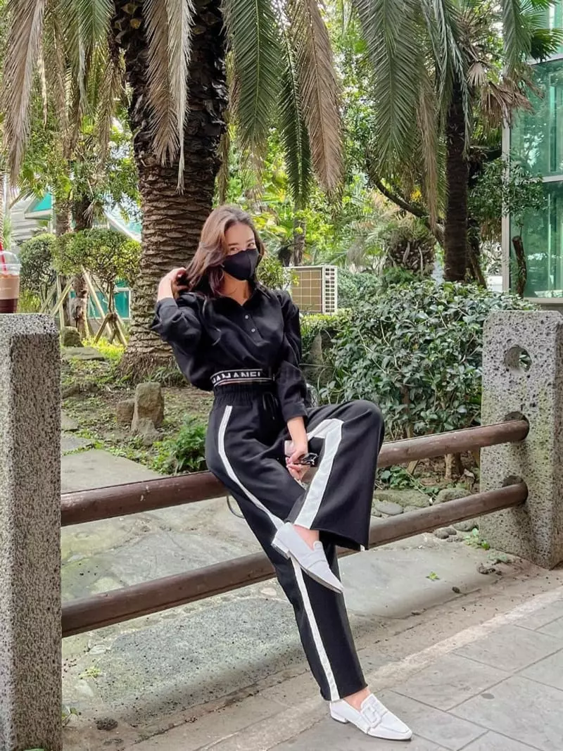 Rare Closet - Korean Women Fashion - #vintageinspired - Color Wide Pants - 11