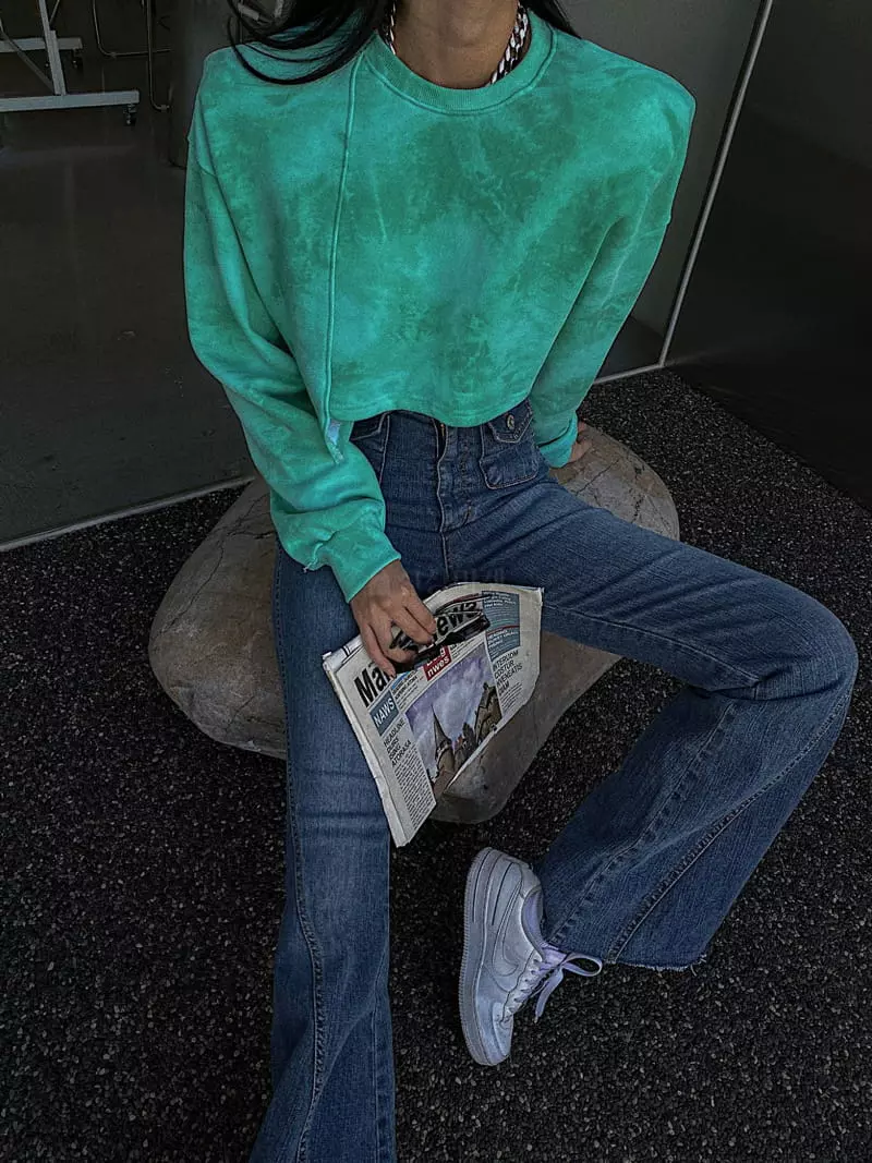 Rare Closet - Korean Women Fashion - #womensfashion - Tie Dye Crop Sweatshirt - 3