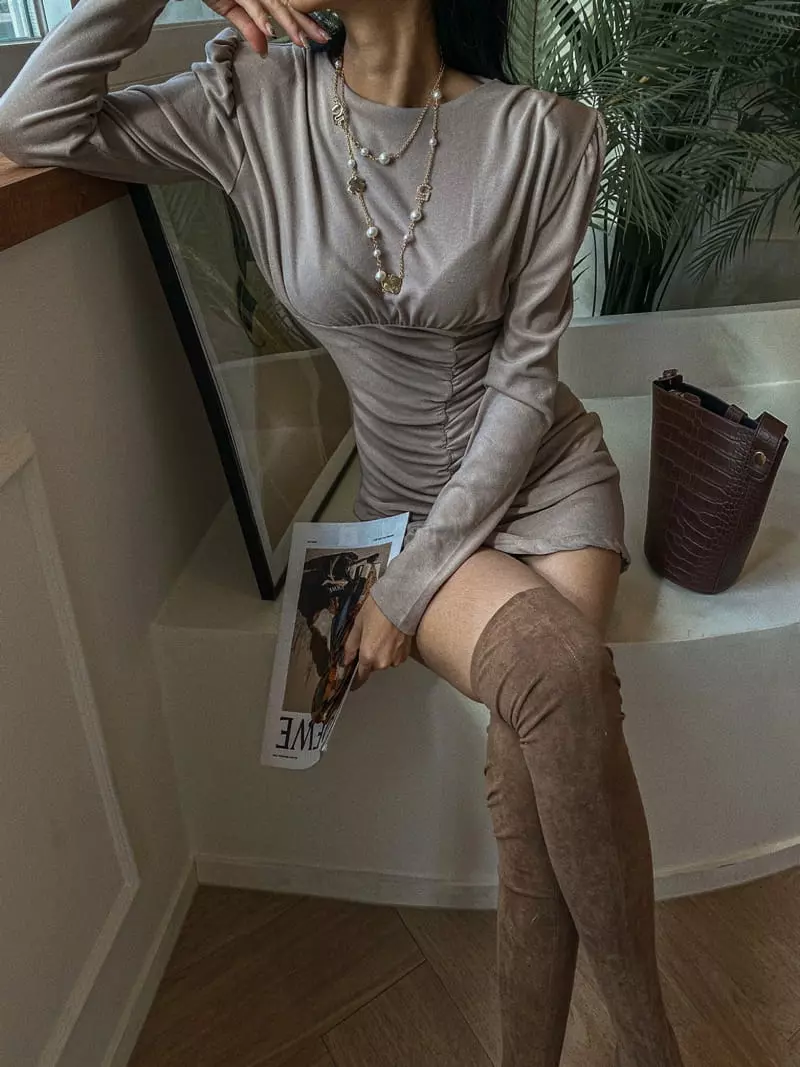 Rare Closet - Korean Women Fashion - #womensfashion - Glem Shirring One-piece - 3