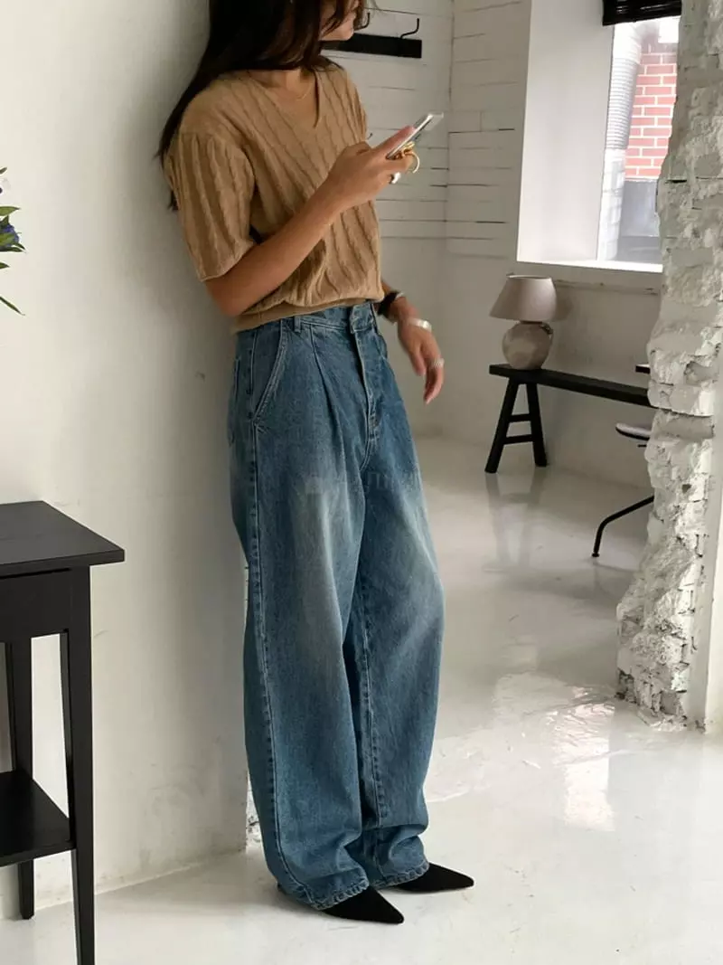 Ravi - Korean Women Fashion - #momslook - Pintuck Jeans - 12