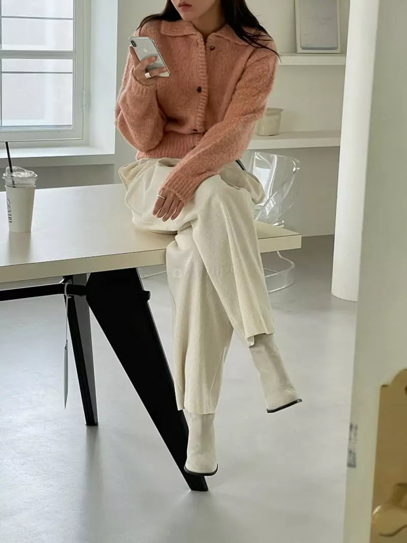 Ravi - Korean Women Fashion - #momslook - Cream Rib Shorts - 6