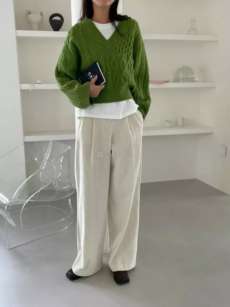 Ravi - Korean Women Fashion - #momslook - Mix V Knit Tee - 3