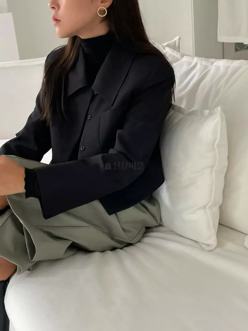 Ravi - Korean Women Fashion - #vintageinspired - Short Jacket - 10