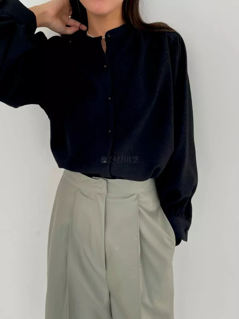 Ravi - Korean Women Fashion - #vintagekidsstyle - Slody Blouse - 12