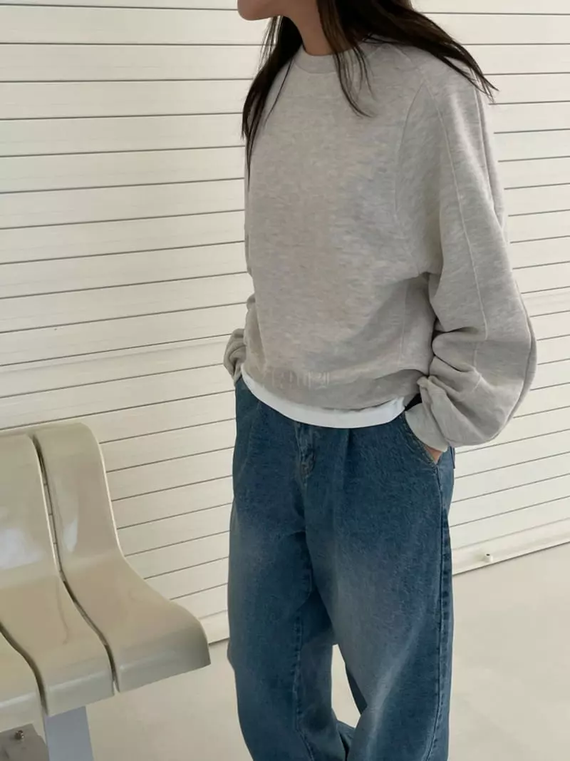 Ravi - Korean Women Fashion - #momslook - Volume Sweatshirt - 4