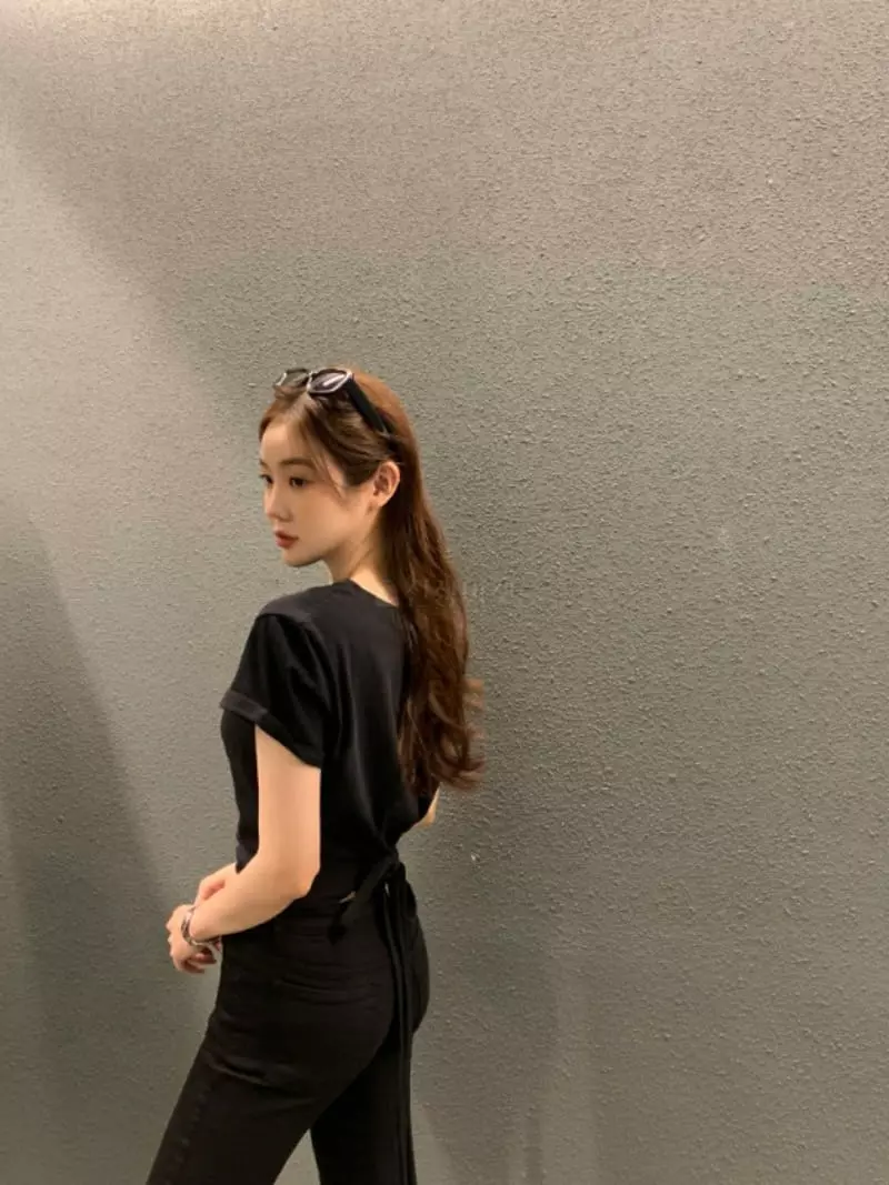 Recover - Korean Women Fashion - #momslook - Jenny Wrap Tee - 9