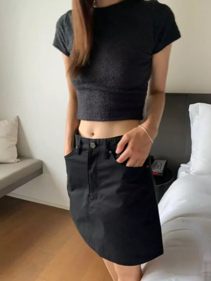 Recover - Korean Women Fashion - #momslook - U And Crop Tee - 6