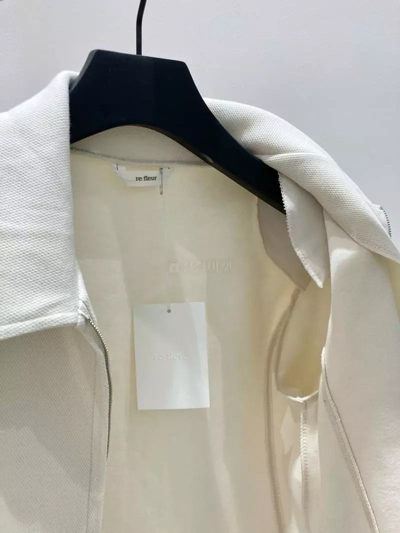 Refleur - Korean Women Fashion - #womensfashion - Sai Collar Zip-up - 3