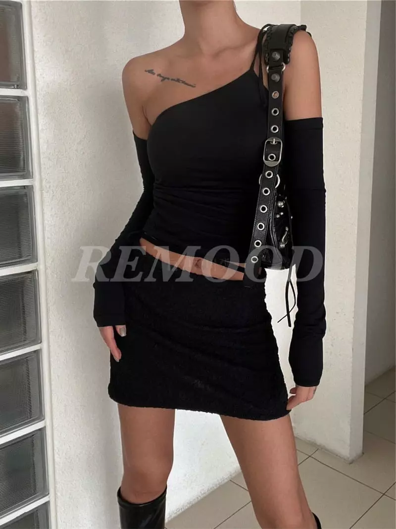 Remood - Korean Women Fashion - #womensfashion - Off Shoulder Tee