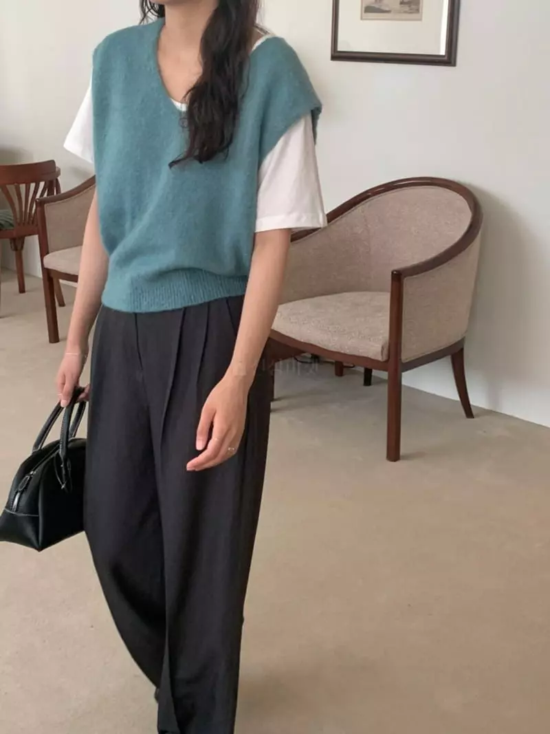 Renouveau - Korean Women Fashion - #momslook - Brush Vest - 10