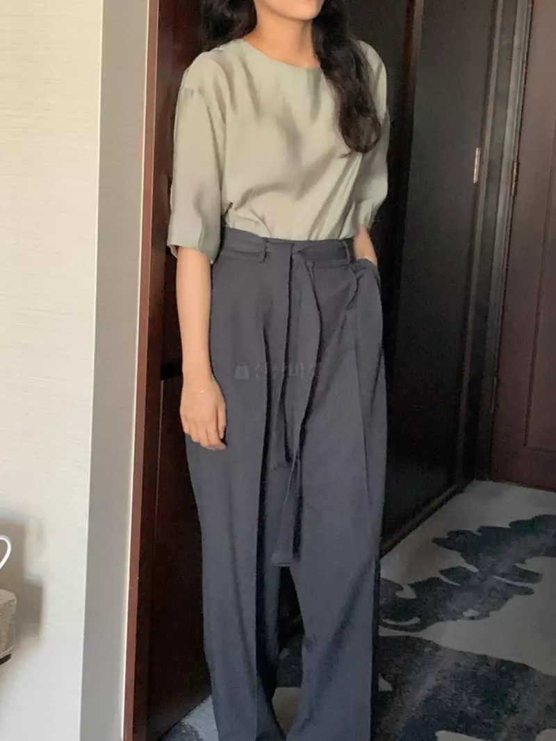 Renouveau - Korean Women Fashion - #vintagekidsstyle - Circle Blouse - 3