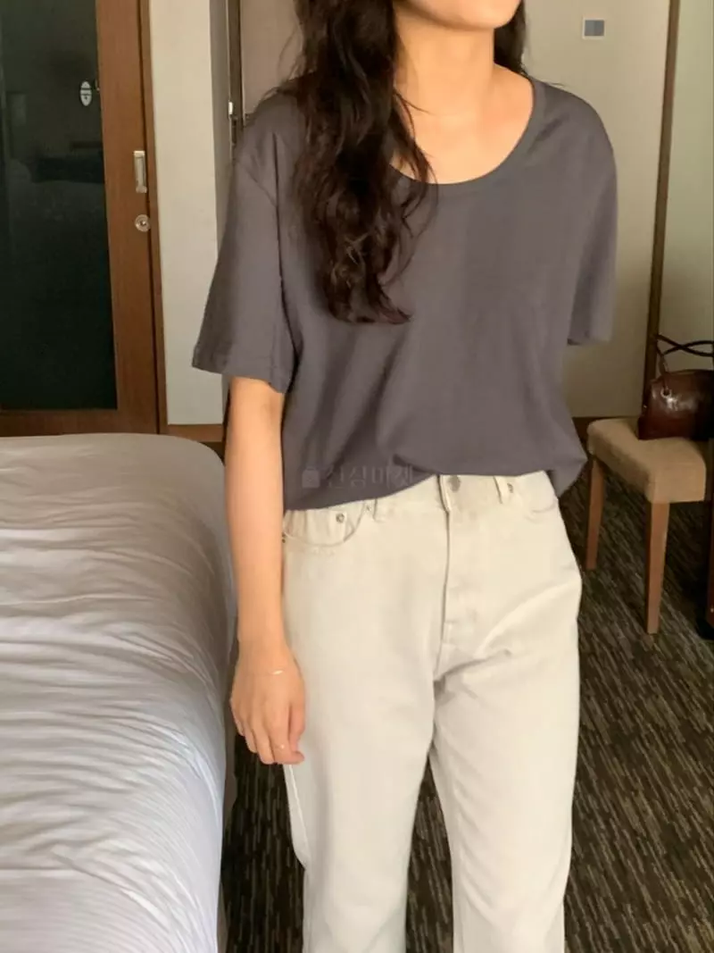 Renouveau - Korean Women Fashion - #momslook - U Neck Tee - 4