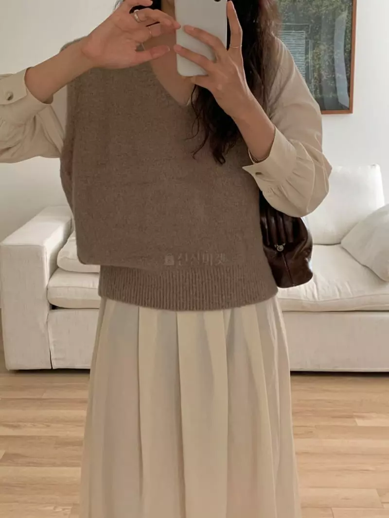 Renouveau - Korean Women Fashion - #womensfashion - Brush Vest - 10