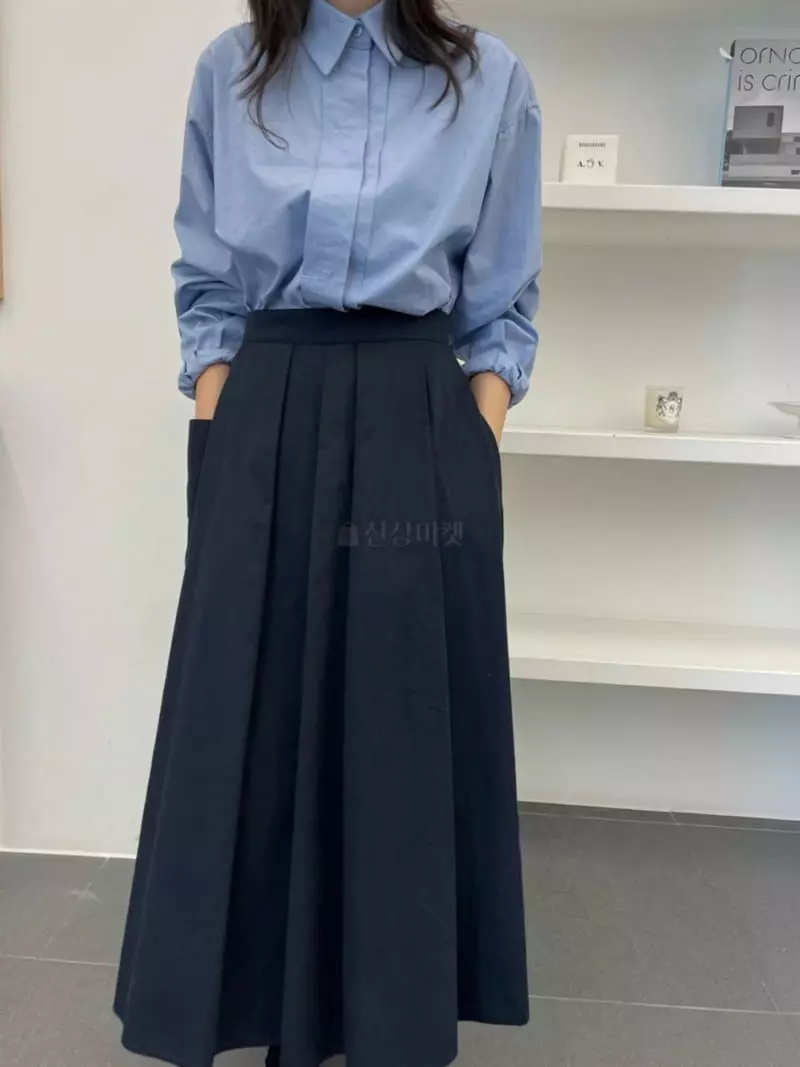 Reve - Korean Women Fashion - #momslook - Pintuck Shirt - 3