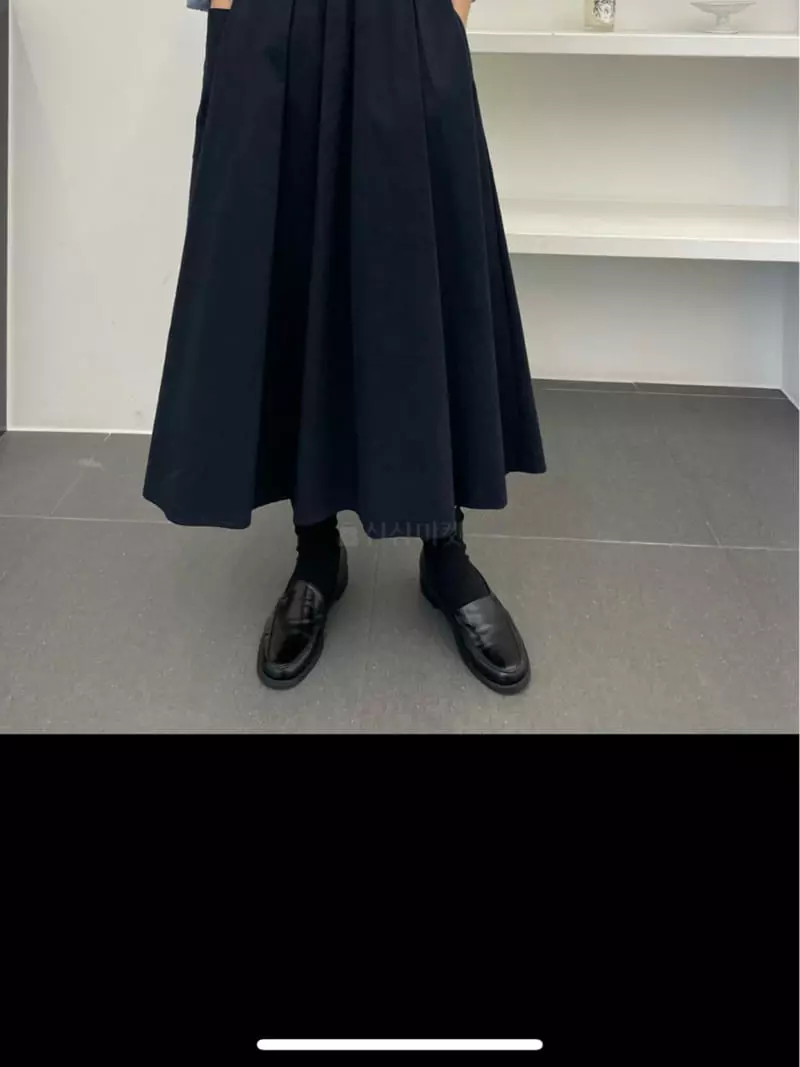 Reve - Korean Women Fashion - #momslook - Pocket Button Skirt - 2