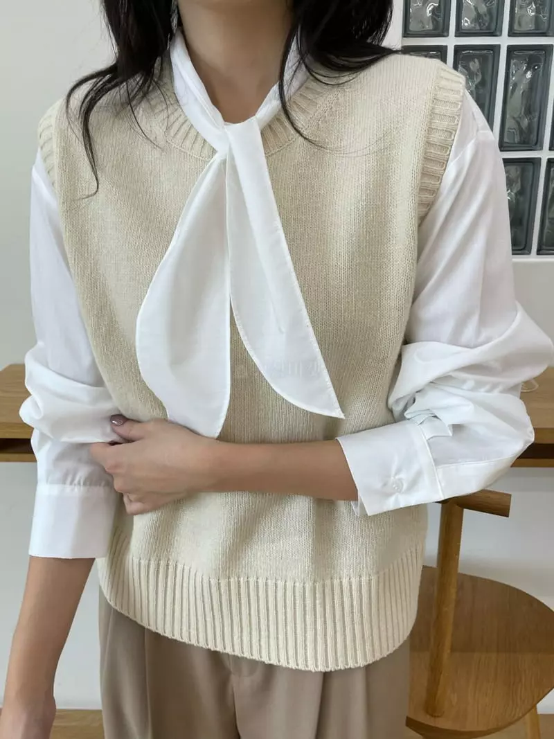 Reve - Korean Women Fashion - #momslook - R Vest - 3