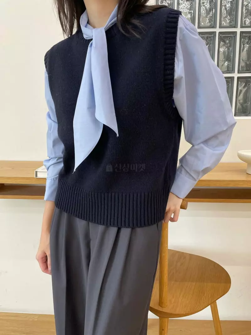 Reve - Korean Women Fashion - #momslook - R Vest - 7