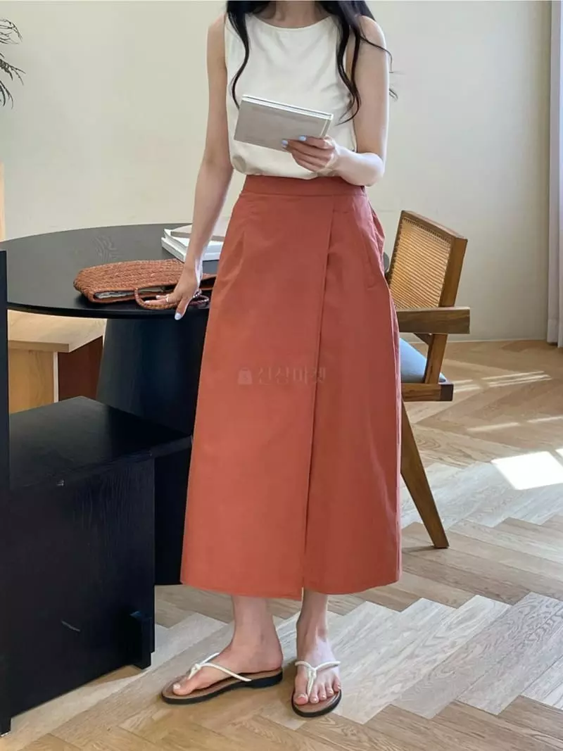 Reve - Korean Women Fashion - #momslook - Silky Boat Sleeveless - 2