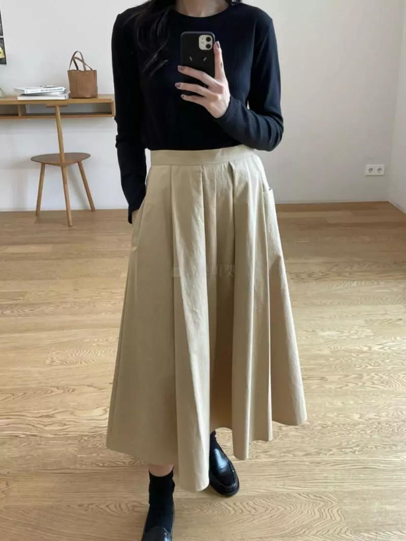 Reve - Korean Women Fashion - #momslook - Loco Rin Tee
