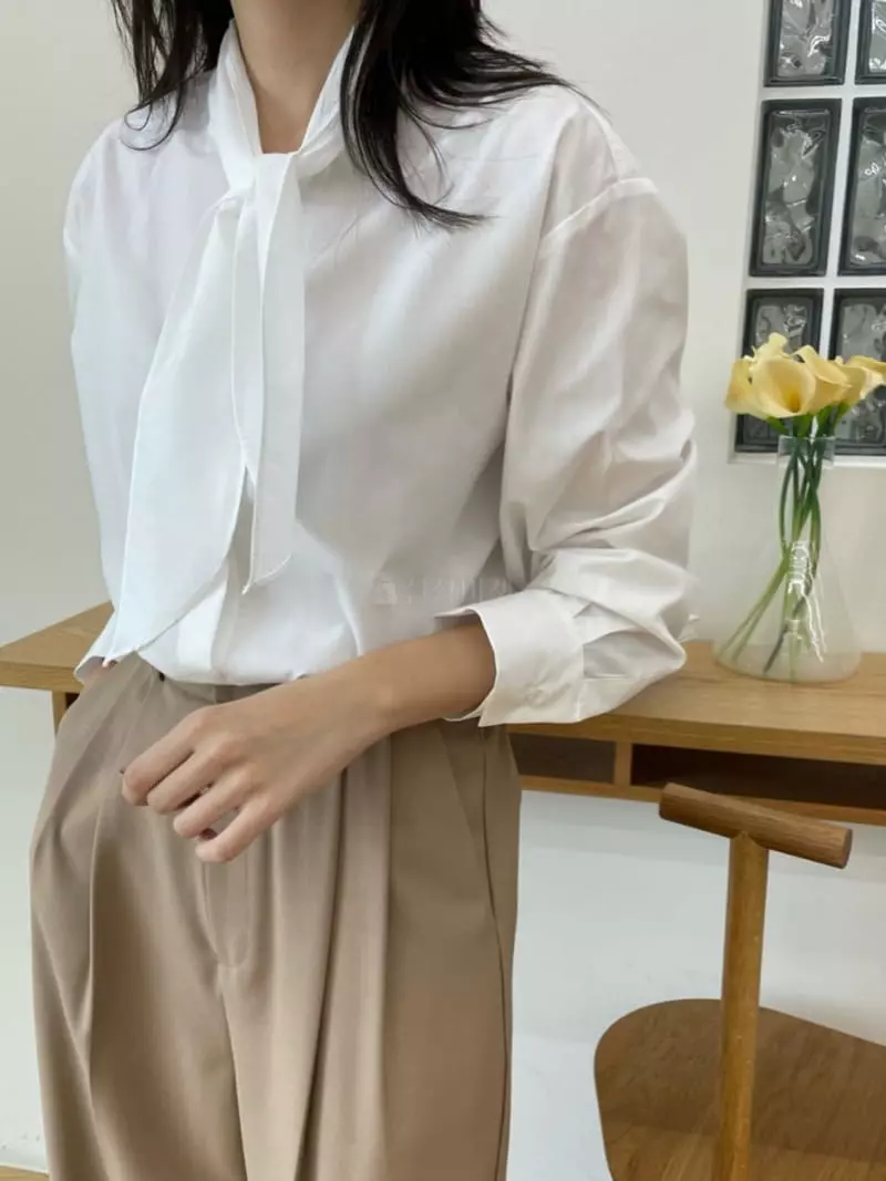 Reve - Korean Women Fashion - #momslook - Ribbon Blouse