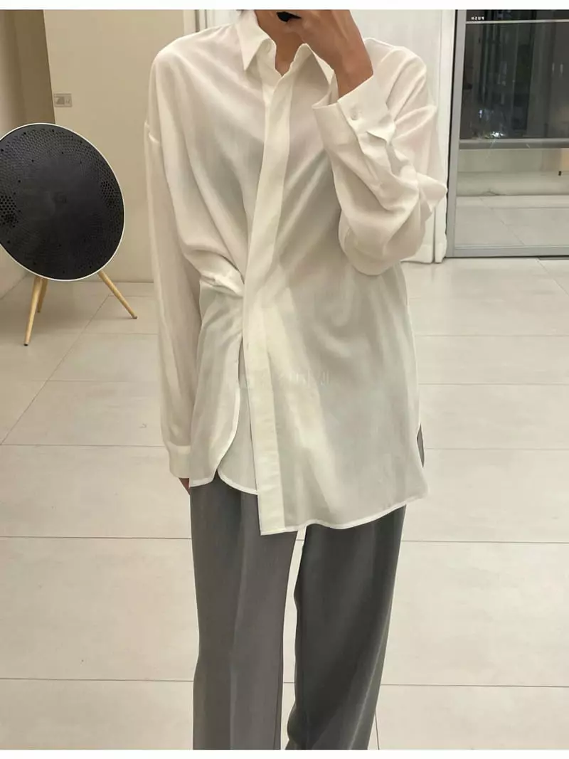 Reve - Korean Women Fashion - #restrostyle - Button Blouse - 11