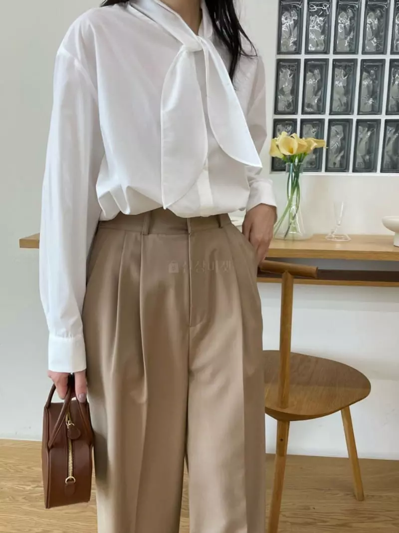 Reve - Korean Women Fashion - #restrostyle - Ribbon Blouse - 6