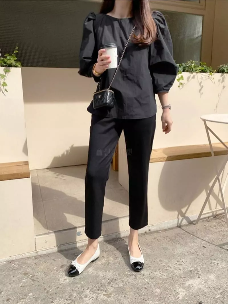 Ripple - Korean Women Fashion - #momslook - Terra Blouse - 2