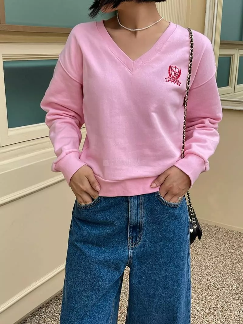 Ripple - Korean Women Fashion - #pursuepretty - Noa Embroidery Sweatshirt