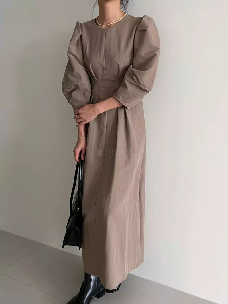Ripple - Korean Women Fashion - #vintageinspired - Lia Pintuck One-piece - 5