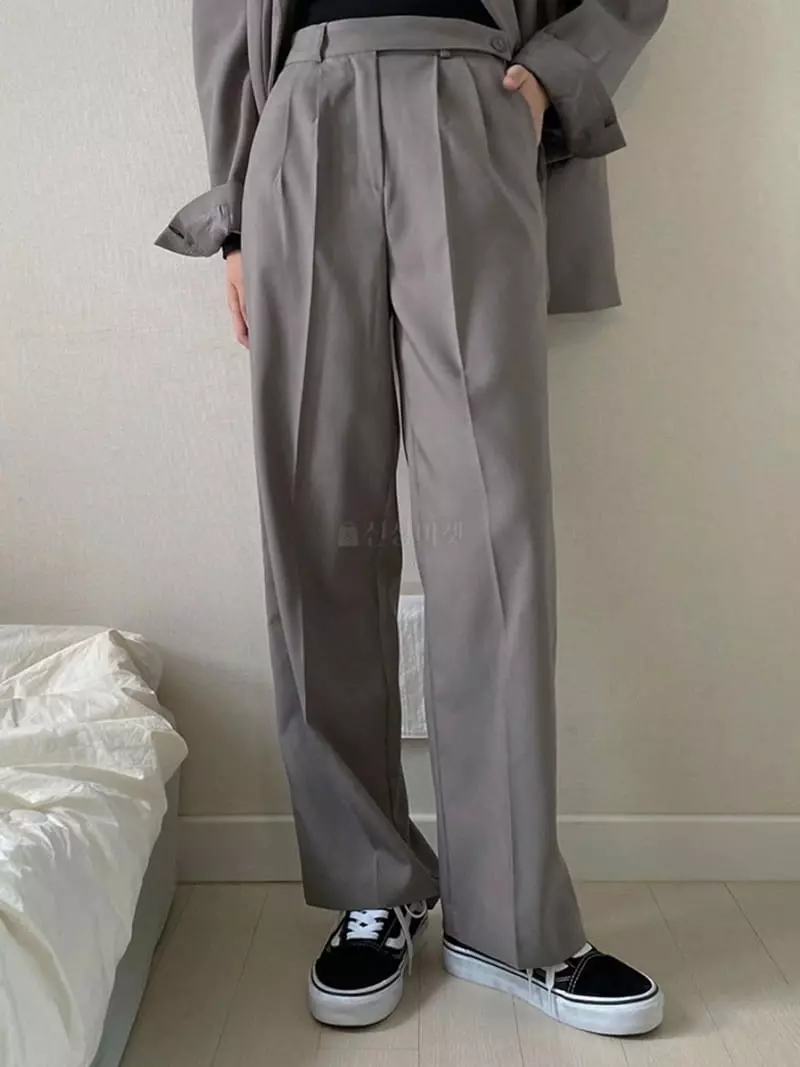 Room698 - Korean Women Fashion - #momslook - Size Up Sok Button Pants - 2