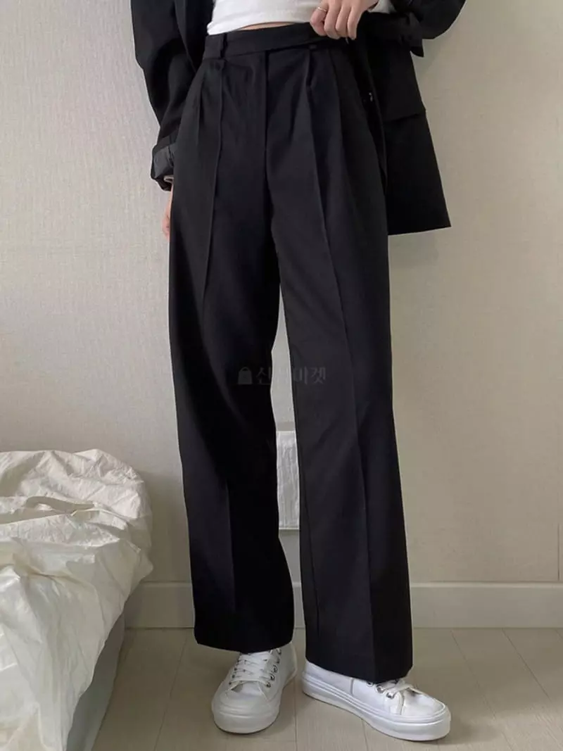 Room698 - Korean Women Fashion - #momslook - Size Up Sok Button Pants - 3
