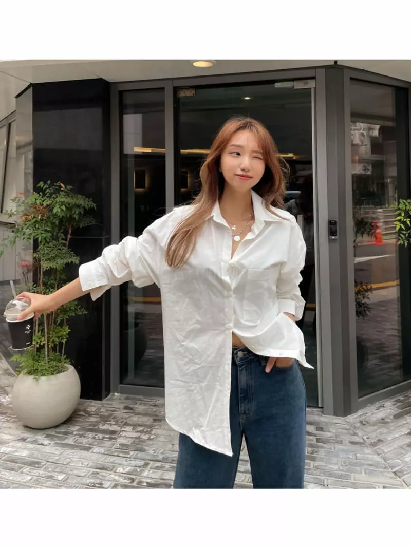Room698 - Korean Women Fashion - #momslook - Loose Fit Simple Shirt - 5