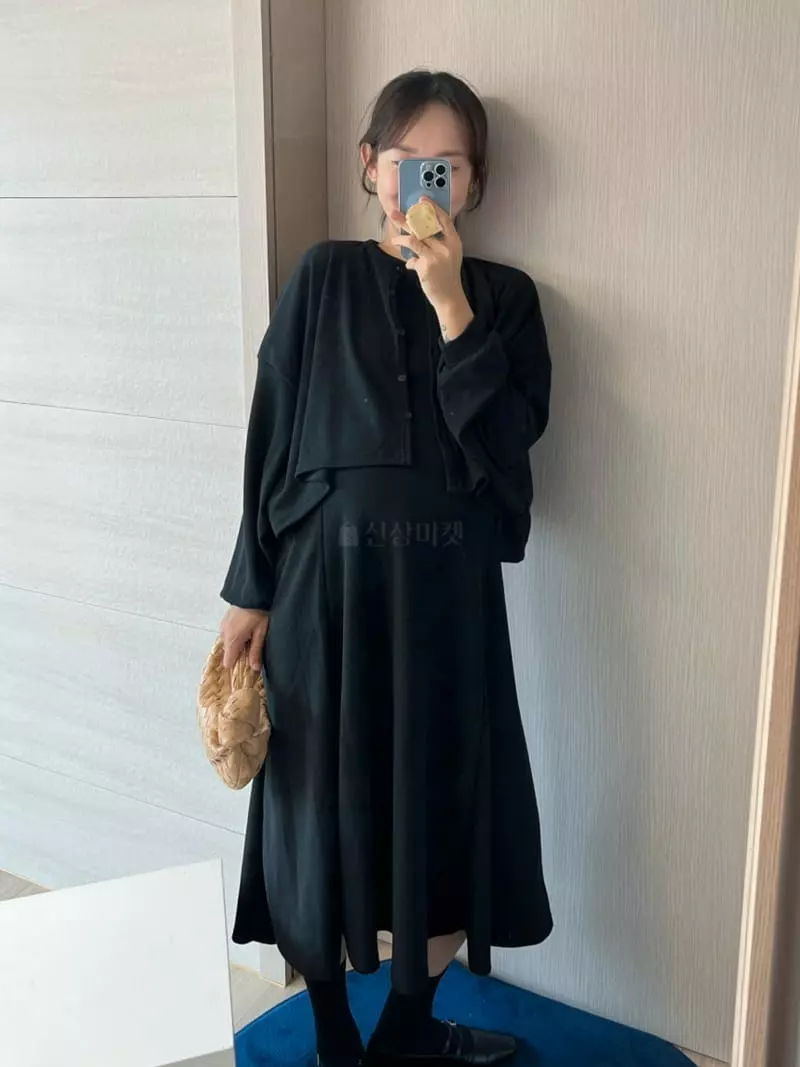 Room698 - Korean Women Fashion - #momslook - Line One-piece Set - 7