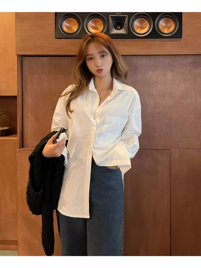 Room698 - Korean Women Fashion - #thatsdarling - Loose Fit Simple Shirt - 4