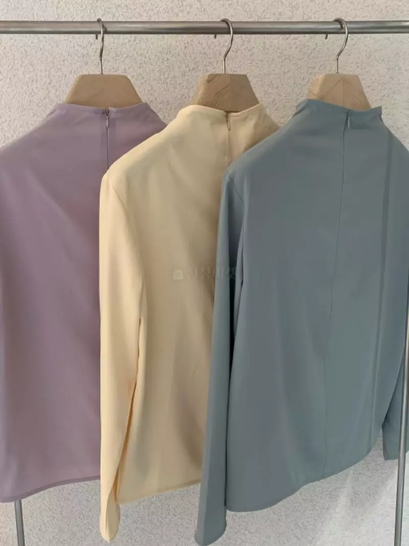 Roomk - Korean Women Fashion - #momslook - High Neck Blouse