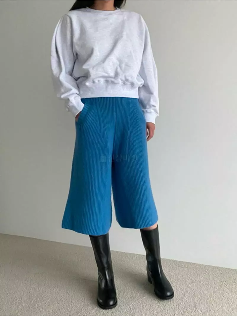 Roomk - Korean Women Fashion - #vintagekidsstyle - Puff Sweatshirt - 4