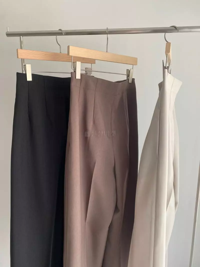 Roomk - Korean Women Fashion - #vintageinspired - Two Wrinkle Pants