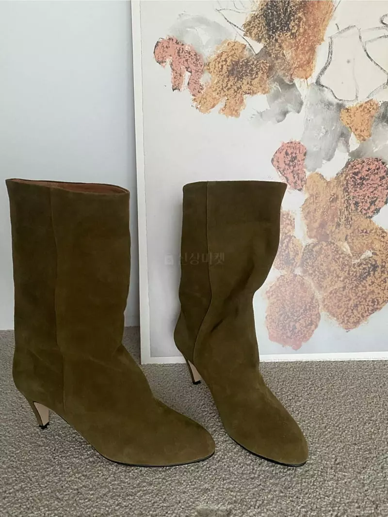 Roomk - Korean Women Fashion - #womensfashion - Suede Boots - 9