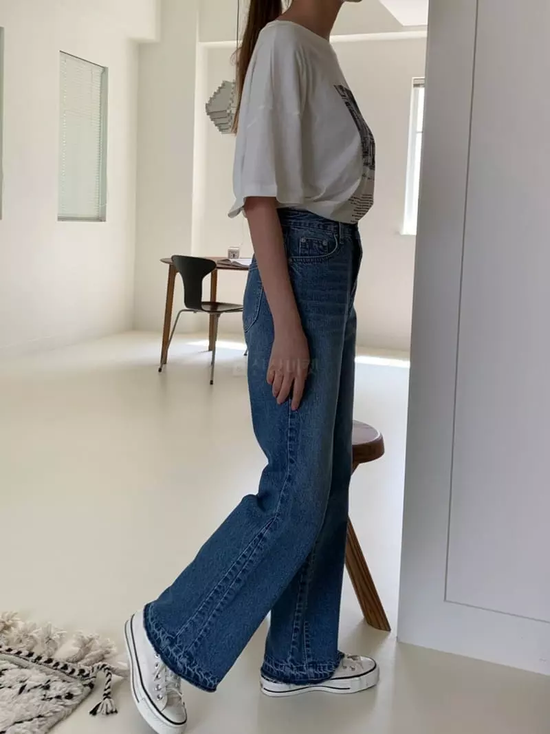 Rooms shop - Korean Women Fashion - #momslook - Photo Tee - 9