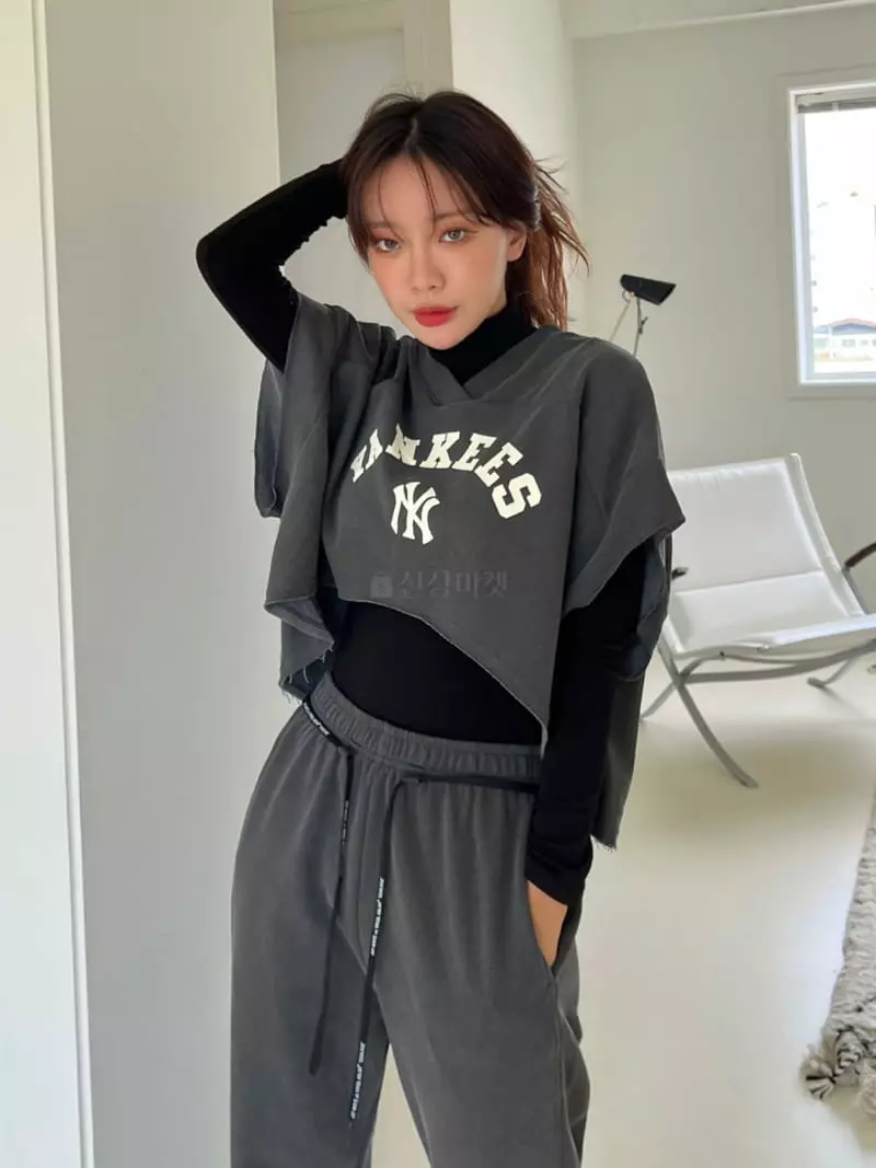 Rooms shop - Korean Women Fashion - #momslook - Patch Vest - 7