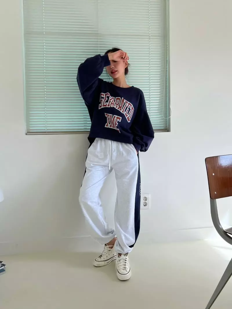 Rooms shop - Korean Women Fashion - #momslook - Time Sweatshirt - 8