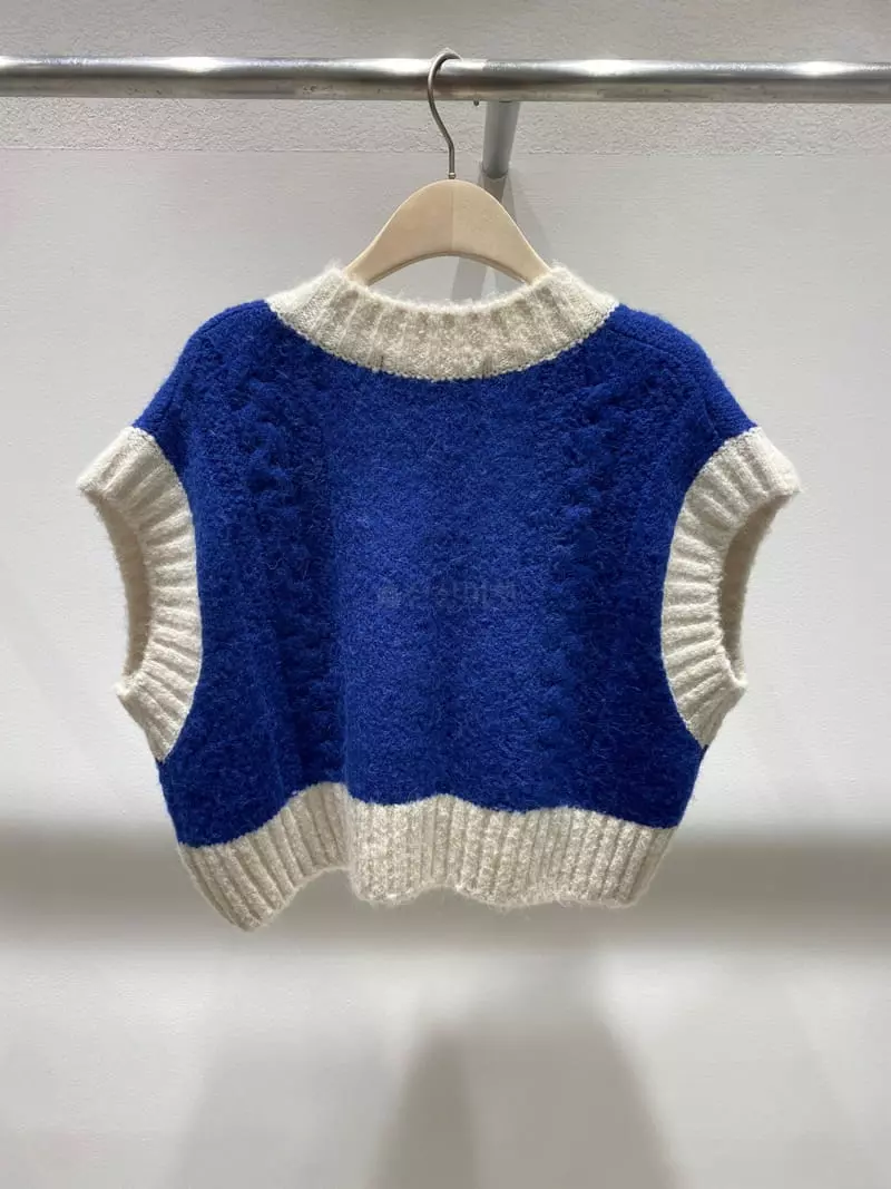 Rooms shop - Korean Women Fashion - #momslook - Pocket Vest - 3