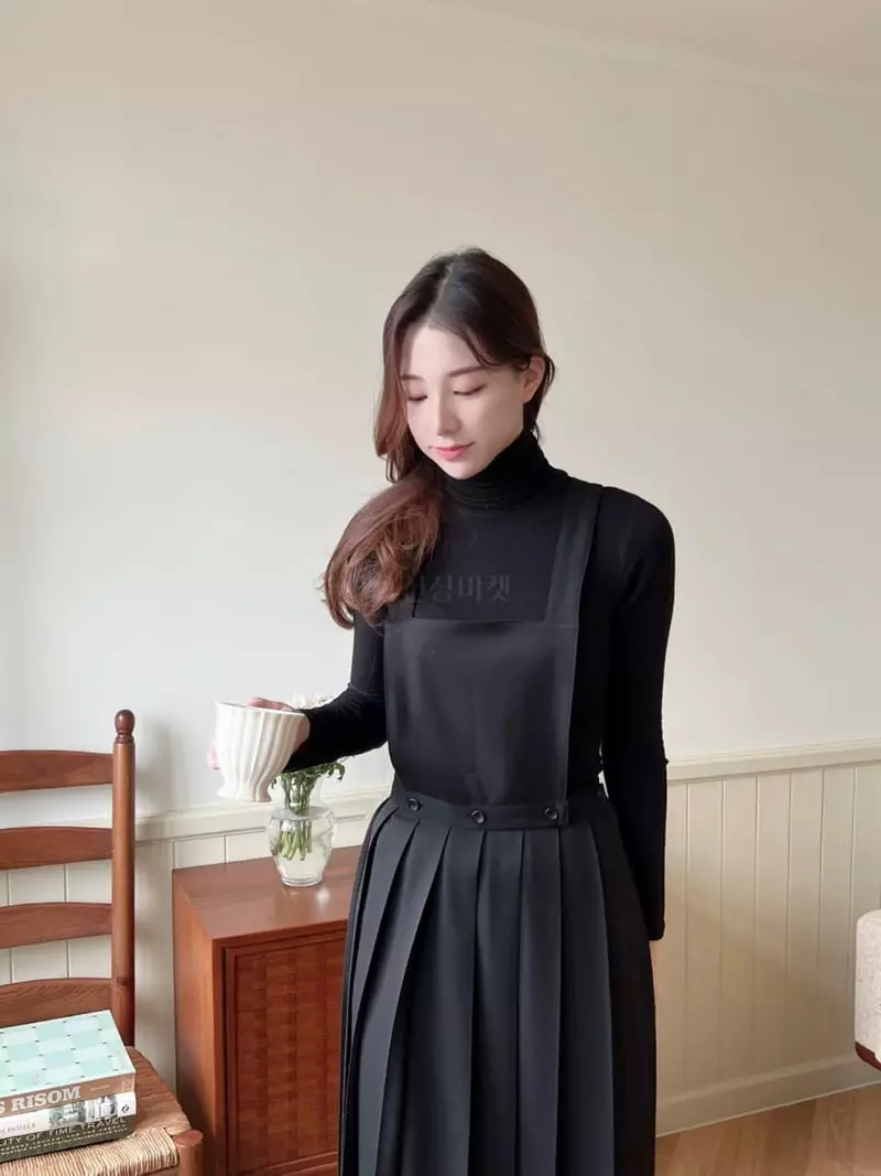 Rooms shop - Korean Women Fashion - #womensfashion - Wrinkle One-piece - 4