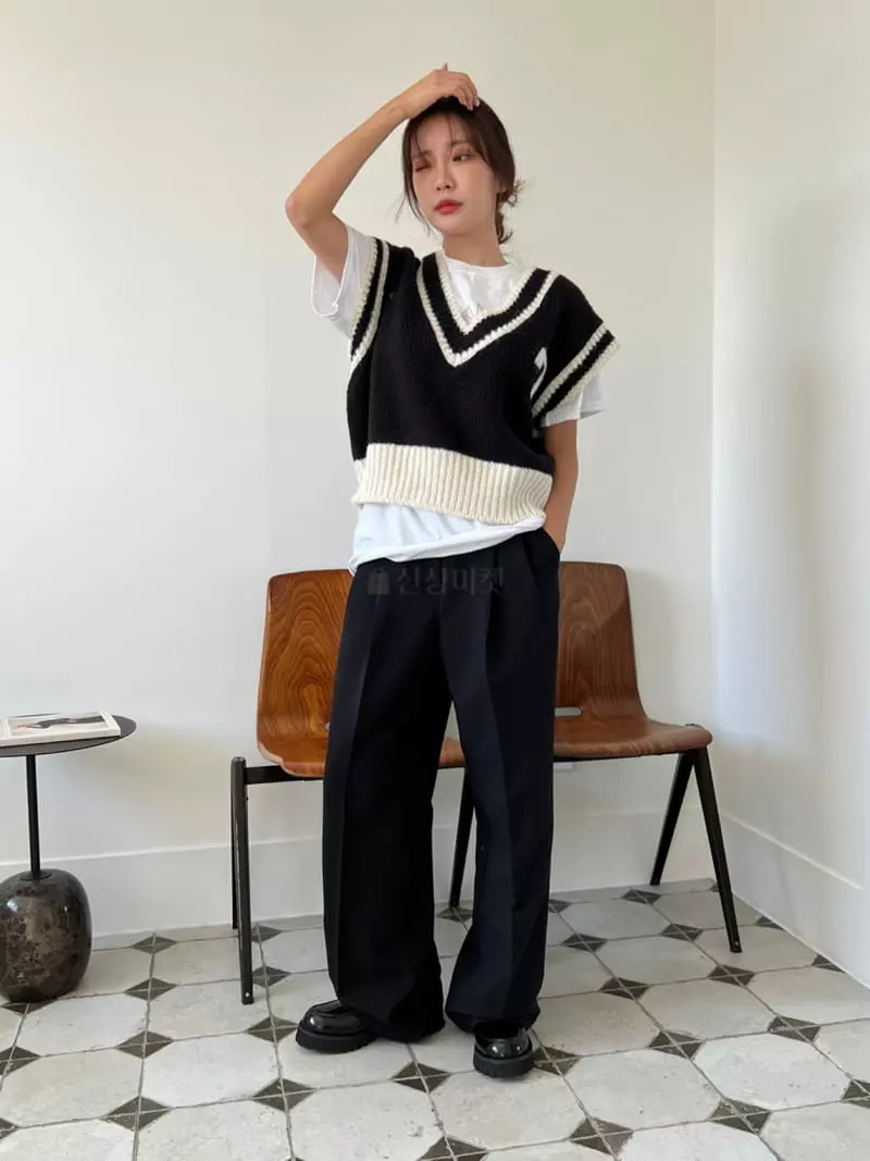 Rooms shop - Korean Women Fashion - #momslook - Seven Knit Tee - 10