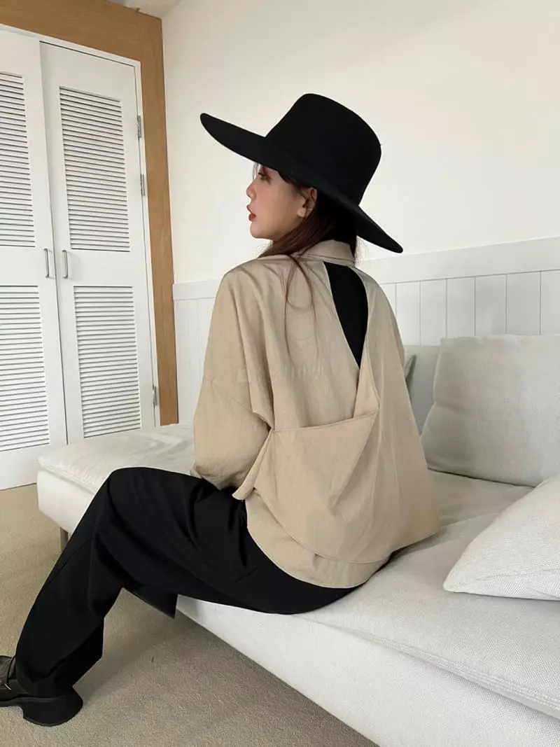 Rooms shop - Korean Women Fashion - #momslook - Baker Blouse